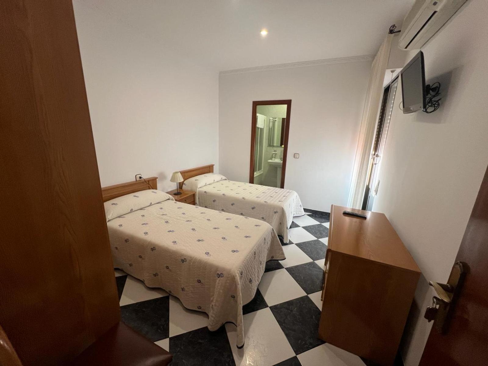 Hostal Los Amigos Siruela Zewnętrze zdjęcie