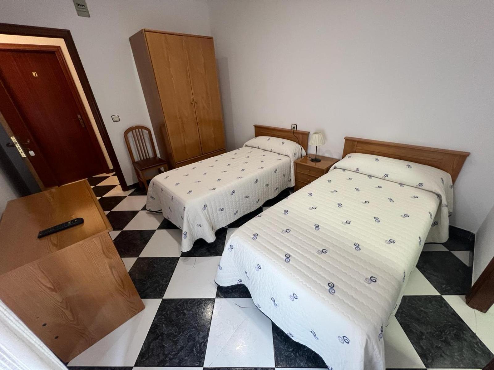 Hostal Los Amigos Siruela Zewnętrze zdjęcie